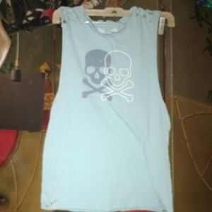 KSleeveless Skull Top - Light Blue